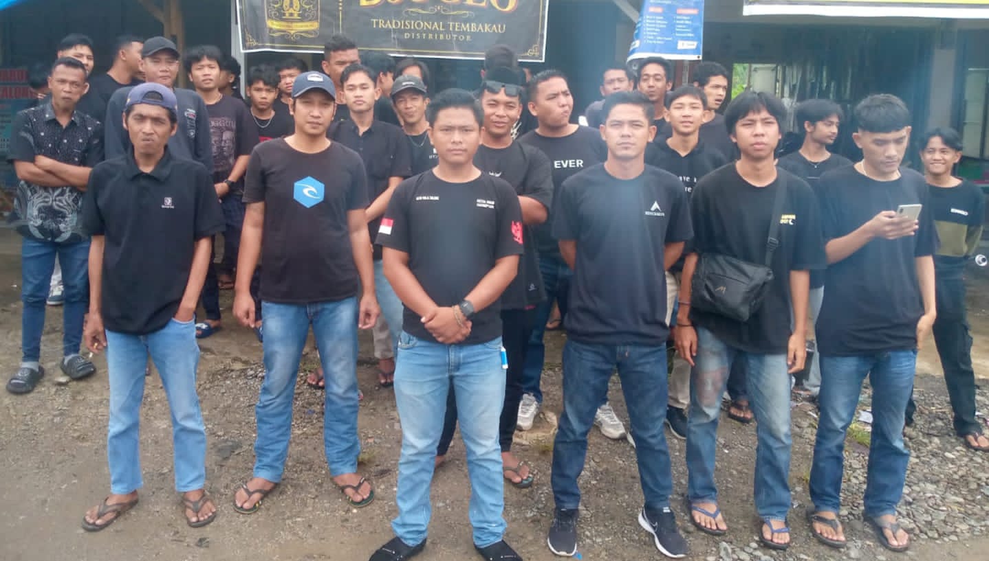 AKTIVIS GEMPUR AKAN IKUT AKSI, BEBASKAN 4 REKAN KAMI